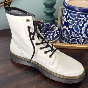 White Leather Lace-Up Boots